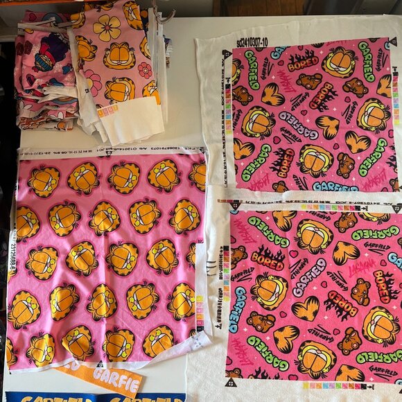 23 pc garfield scrap fabric bundle 2 - Picture 7 of 10